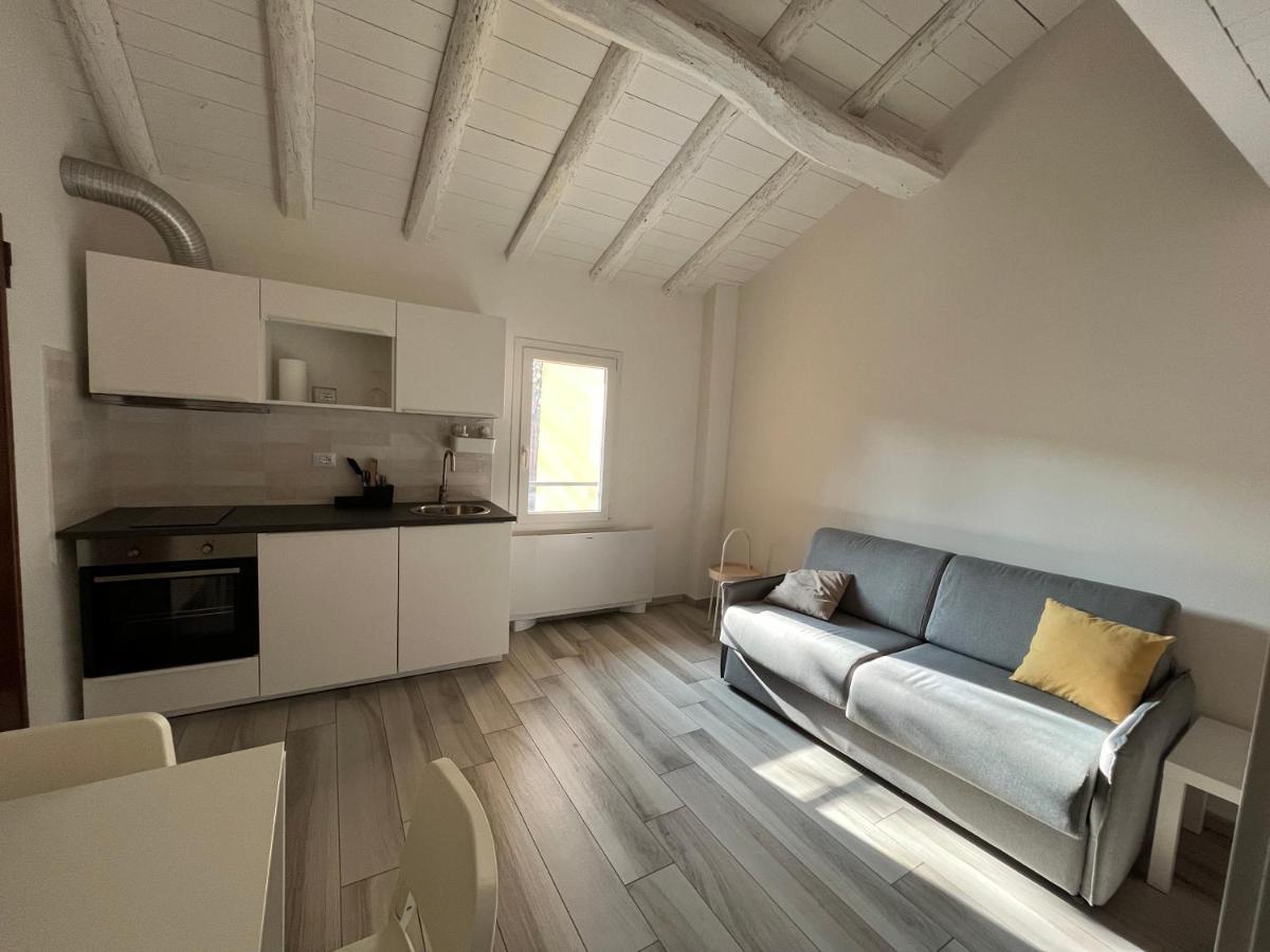 Apartamento Terrazza Montegrappa Reggio Emilia Exterior foto